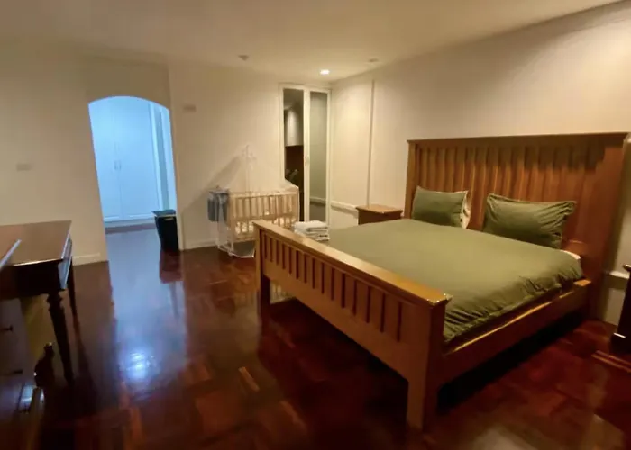 Trinity 3br View Silom شقة